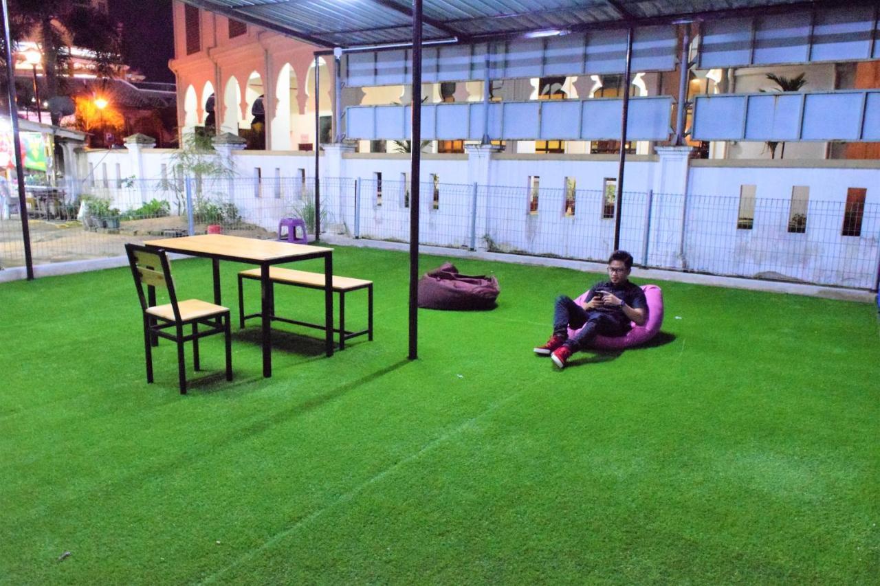DJ Citi Inn Premier Kuala Terengganu Exterior foto